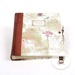 Colored photo albums