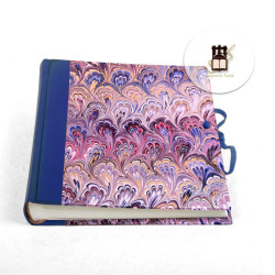 Colored photo albums