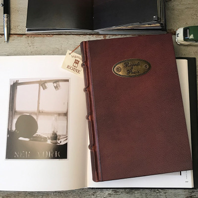 Journal intime relié cuir, cadeau pour esprits crépusculaire.