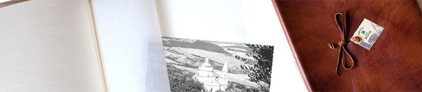 La magie des souvenirs dans un superbe album photo en cuir souple.